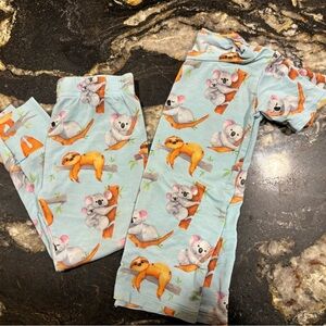 Bums and roses pajamas